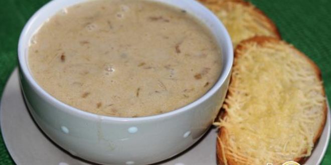 Рецепт луково-сырного суп с гренками
