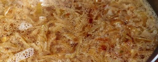 Шаг 3: луково-сырного суп с гренками