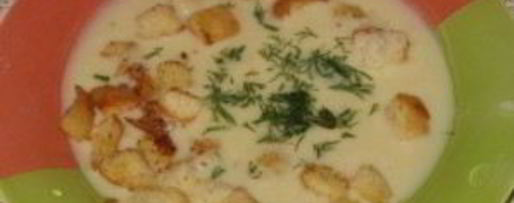 Шаг 6: сливочно-сырного суп с чесночными сухариками