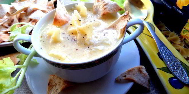 Рецепт сырно-макаронного суп и чипсы из лаваша