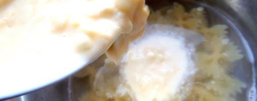 Шаг 10: сырно-макаронного суп и чипсы из лаваша