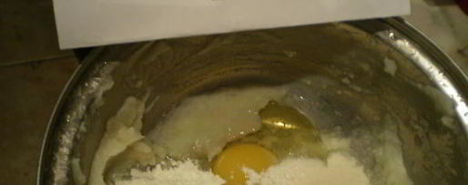 Шаг 4: сырного супа с брюсельской капустой и клецками