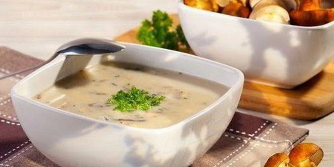 Рецепт сырного супа с грибами и копченостями