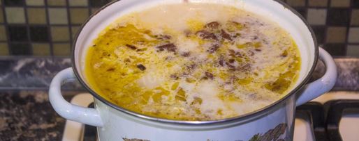 Шаг 11: сырного супа с копченой курицей