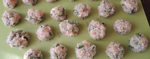 Шаг 8: сырного супа с куриными фрикадельками