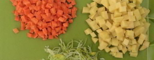 Шаг 2: сырного супа с семгой и креветками