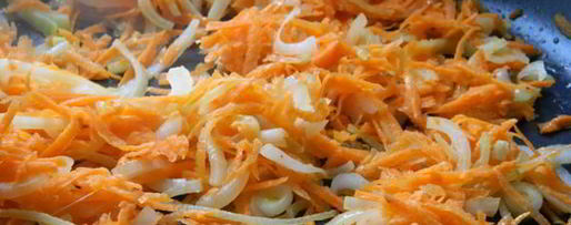 Шаг 5: сырного супа с сосисками