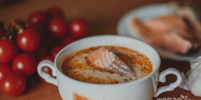 Рецепт сливочной ухи из семги