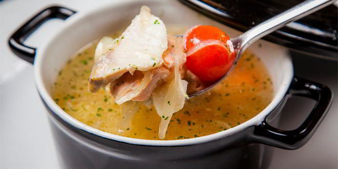 Рецепт ухи из благородных рыб с печенью налима