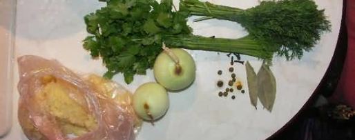 Шаг 13: ухи с раками и икрой