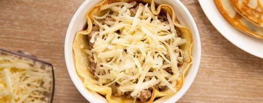 Шаг 6: блинчиков с фаршем под сырной корочкой