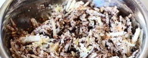 Шаг 3: блинчиков с яблоками и орехами