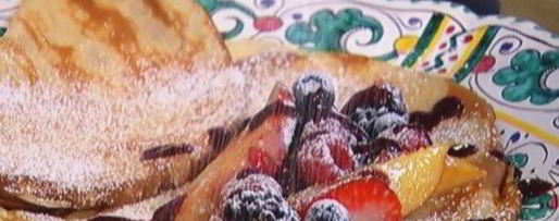 Шаг 7: блинчиков со свежими фруктами и ягодами