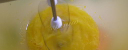 Шаг 4: блинов толстых пышных