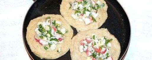 Шаг 5: картофельных блинчиков с крабовым припеком