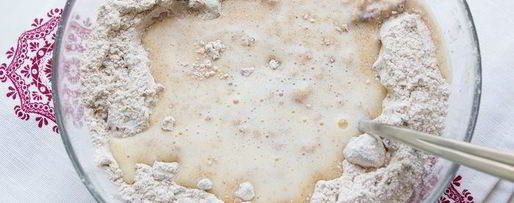 Шаг 4: английских крестовых булочек с шоколадом и вишней