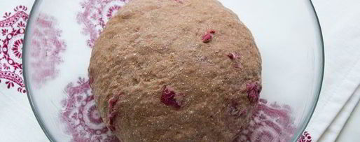 Шаг 6: английских крестовых булочек с шоколадом и вишней