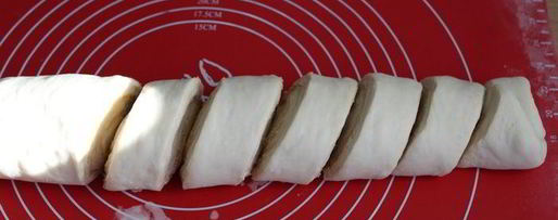 Шаг 8: булочек с карамелью