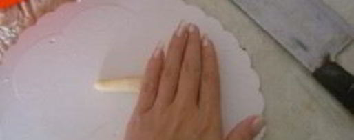 Шаг 10: булочек с колбасой