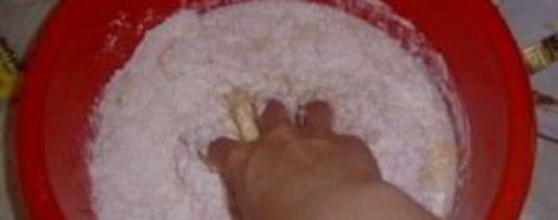 Шаг 2: булочек с колбасой