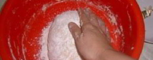 Шаг 5: булочек с колбасой