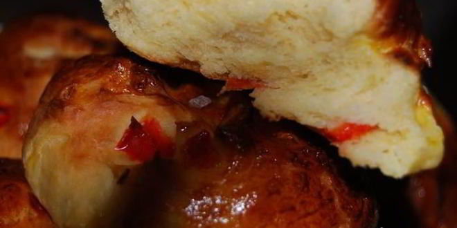 Рецепт булочек с рикоттой и сладким красным перцем