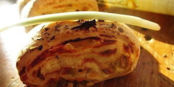 Рецепт булочек с творогом и черемшой