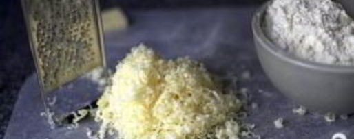 Шаг 1: булочек с яблоками и сыром чеддер