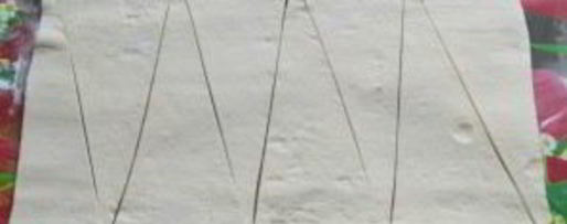 Шаг 2: круассанов из готового слоеного теста