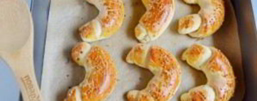 Шаг 11: круассанов-рогаликов с прованскими травами