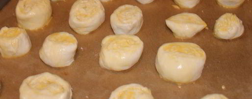 Шаг 2: сырных булочек