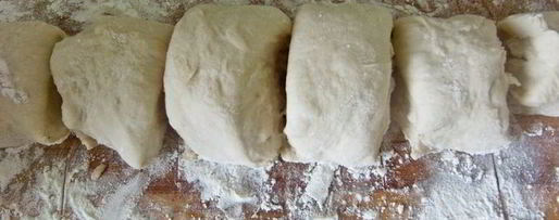 Шаг 4: украинских пампушек с чесноком