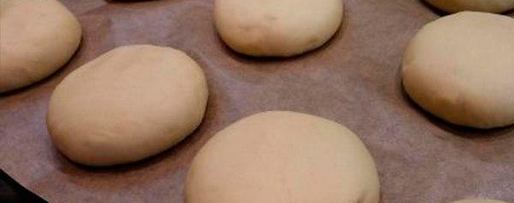 Шаг 5: ватрушек с повидлом