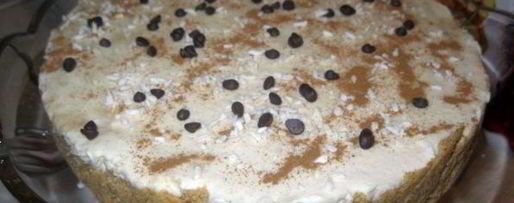 Шаг 10: чизкейка без выпечки с карамелью