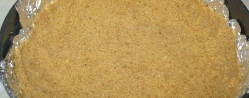 Шаг 2: чизкейка без выпечки с карамелью