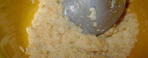 Шаг 5: чизкейка без выпечки с карамелью