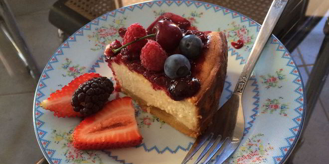 Рецепт чизкейка из рикотты с малиной