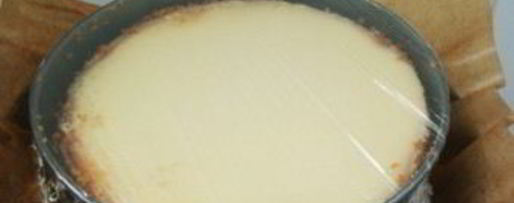 Шаг 6: чизкейка из рикотты с выпечкой