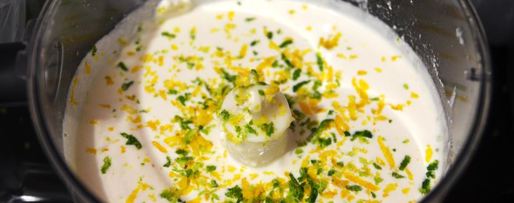 Шаг 3: чизкейка нью-йорк с медовыми персиками