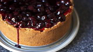 Рецепт Чизкейка Нью-Йорк с вишней и крекером