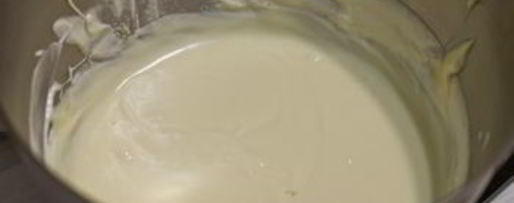 Шаг 5: чизкейка с белым шоколадом и клубничным желе