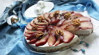 Рецепт Чизкейка с голубым сыром и пьяной грушей