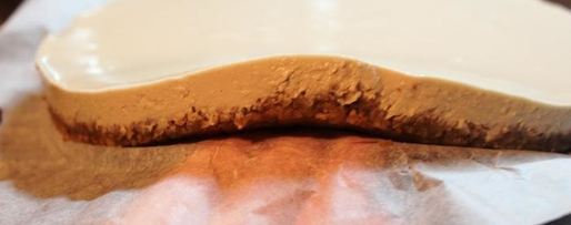 Шаг 6: чизкейка с голубым сыром и пьяной грушей