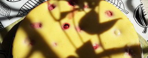 Шаг 2: чизкейка с клубникой