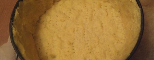 Шаг 2: чизкейка с вишней