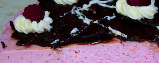 Шаг 8: малинового чизкейка с двумя видами шоколада