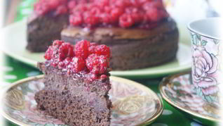 Рецепт Шоколадного чизкейка с малиной