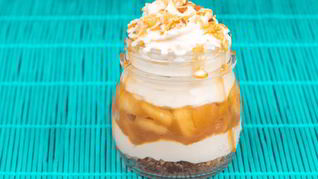 Рецепт Яблочного чизкейка в баночках