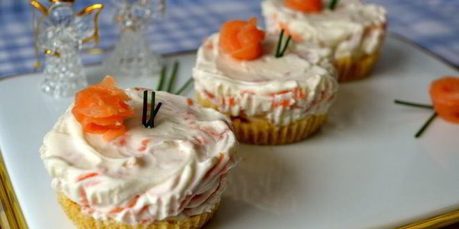 Рецепт закусочных мини-чизкейков со слабосоленой семгой