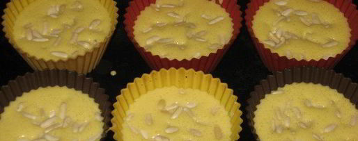 Шаг 2: бисквитных кексов с кедровыми орешками